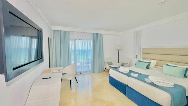 PACKAGE 4: BreakAway Royal Package - £800.00pp (Sea View Suite) - Image 2