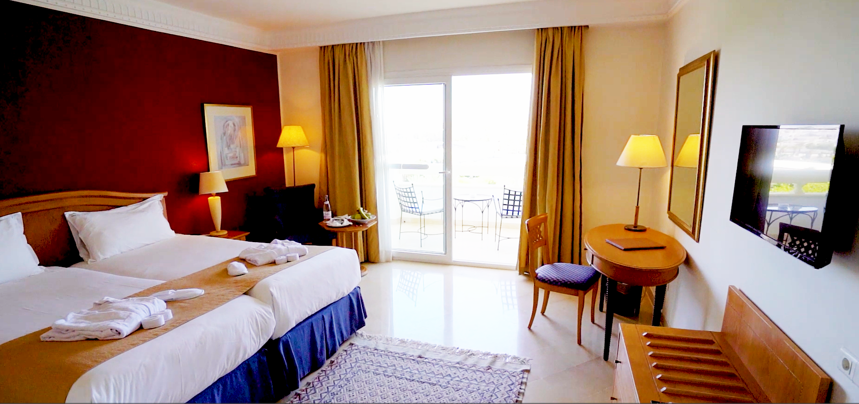 PACKAGE 3: BreakAway Elite Package - £750.00pp (Non Sea View Suite)